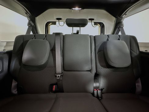 Used 2025 Jeep Wrangler Unlimited Rubicon 4xe image 29