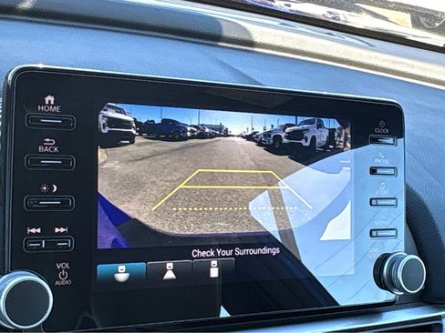 Used 2022 Honda Accord Sport image 8