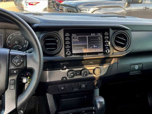 Used 2021 Toyota Tacoma SR w/ SR Convenience Package image 6