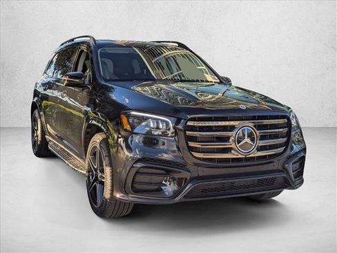 New 2026 Mercedes-Benz GLS 450 4MATIC image 6
