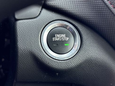 Certified 2024 Chevrolet Equinox RS FWD image 16