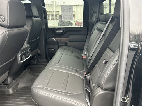 Used 2022 GMC Sierra 2500 Denali image 13