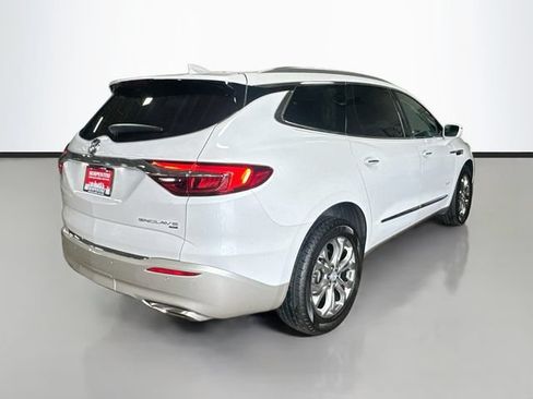 Used 2019 Buick Enclave Avenir w/ Avenir Technology Package AWD/4WD image 8