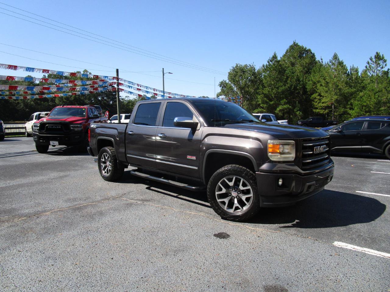 Used 2014 GMC Sierra 1500 SLT w/ All-Terrain Package AWD/4WD image 33