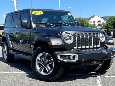 Used 2022 Jeep Wrangler Unlimited Sahara AWD/4WD image 2