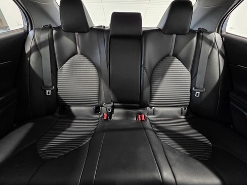 Used 2024 Toyota Camry SE image 15