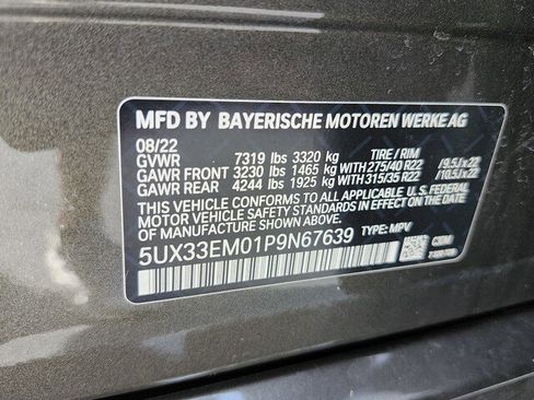 Used 2023 BMW X7 M60i w/ Executive Package image 44