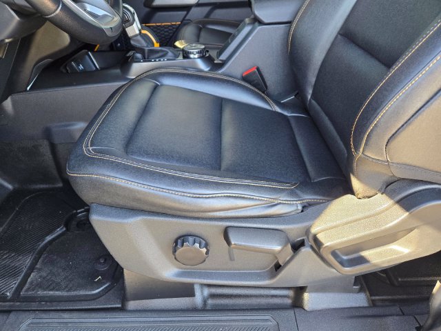 Used 2023 Ford Bronco Badlands w/ Sasquatch Package AWD/4WD image 11