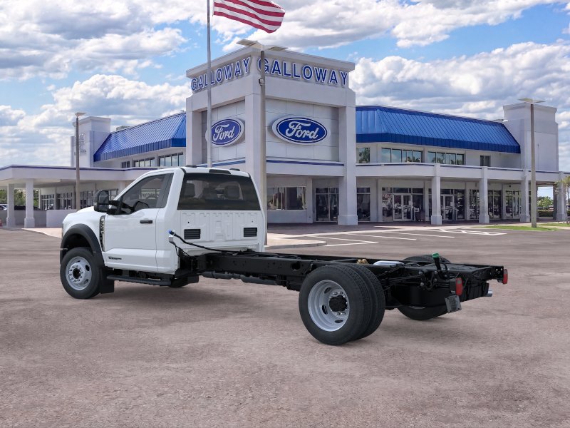 New 2026 Ford F550 4x4 Regular Cab Super Duty image 4