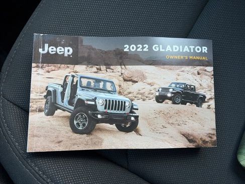 Used 2022 Jeep Gladiator Sport AWD/4WD image 50
