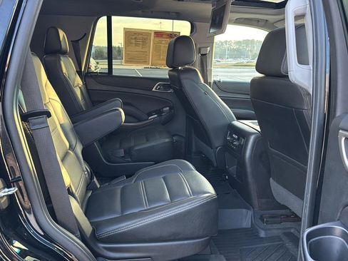 Used 2019 GMC Yukon Denali w/ Denali Ultimate Package image 11