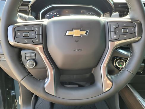New 2026 Chevrolet Silverado 1500 High Country w/ High Country Premium Package AWD/4WD image 12