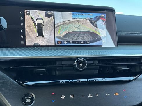 New 2025 Nissan Murano SL image 18