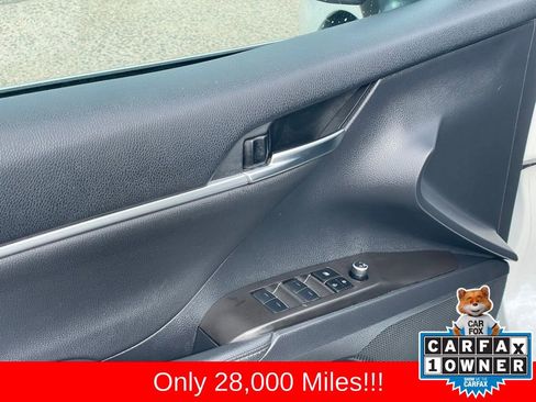 Used 2023 Toyota Camry XLE image 11