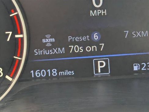 Used 2019 Nissan Altima 2.5 SV image 11