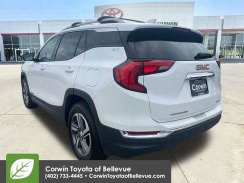 Used 2020 GMC Terrain SLT AWD/4WD image 3