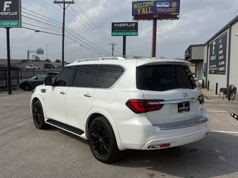 Used 2019 INFINITI QX80 Luxe w/ Proactive Package image 3