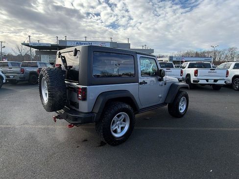 Used 2015 Jeep Wrangler Rubicon image 7