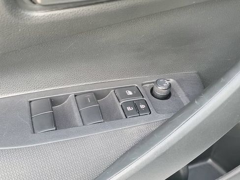 Used 2023 Toyota Corolla LE FWD image 19
