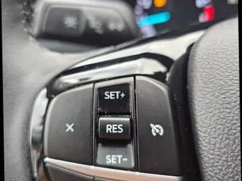 Used 2022 Ford Escape SE w/ Cold Weather Package image 15