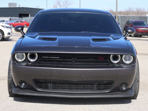Used 2015 Dodge Challenger R/T Scat Pack w/ Scat Pack Appearance Package image 5