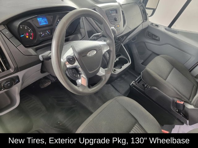 Used 2017 Ford Transit 250 130 Low Roof w/ Exterior Upgrade Package RWD image 12