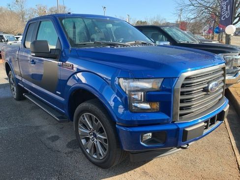Used 2017 Ford F150 XLT w/ Equipment Group 302A Luxury image 7