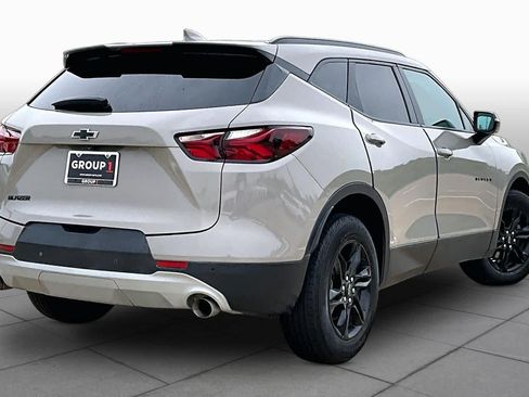 Used 2021 Chevrolet Blazer LT FWD image 13
