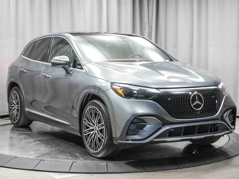 Used 2025 Mercedes-Benz EQE 350+ SUV image 3