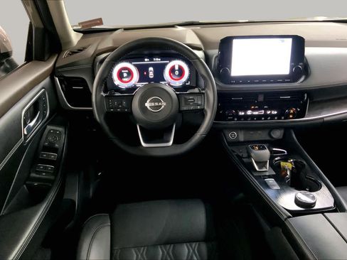 Used 2023 Nissan Rogue Platinum w/ Platinum Premium Package AWD/4WD image 6
