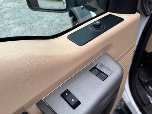 Used 2016 Ford F250 XLT w/ XLT Value Package AWD/4WD image 21