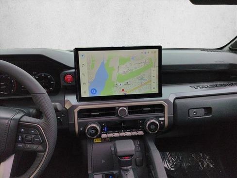 Used 2026 Toyota Tacoma TRD Off-Road w/ TRD Off Road Premium Package AWD/4WD image 15