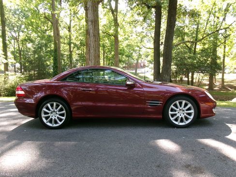 Used 2007 Mercedes-Benz SL 550 w/ Premium Pkg I image 4