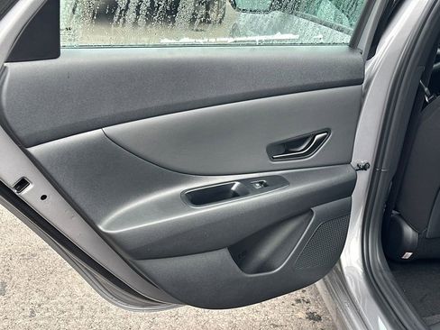 New 2025 Hyundai Elantra Sport image 21