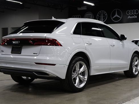 Used 2023 Audi Q8 Premium Plus w/ Premium Plus Package AWD/4WD image 5