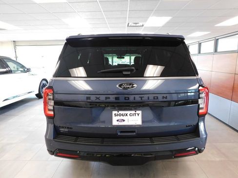 Certified 2022 Ford Expedition Max Limited AWD/4WD image 5
