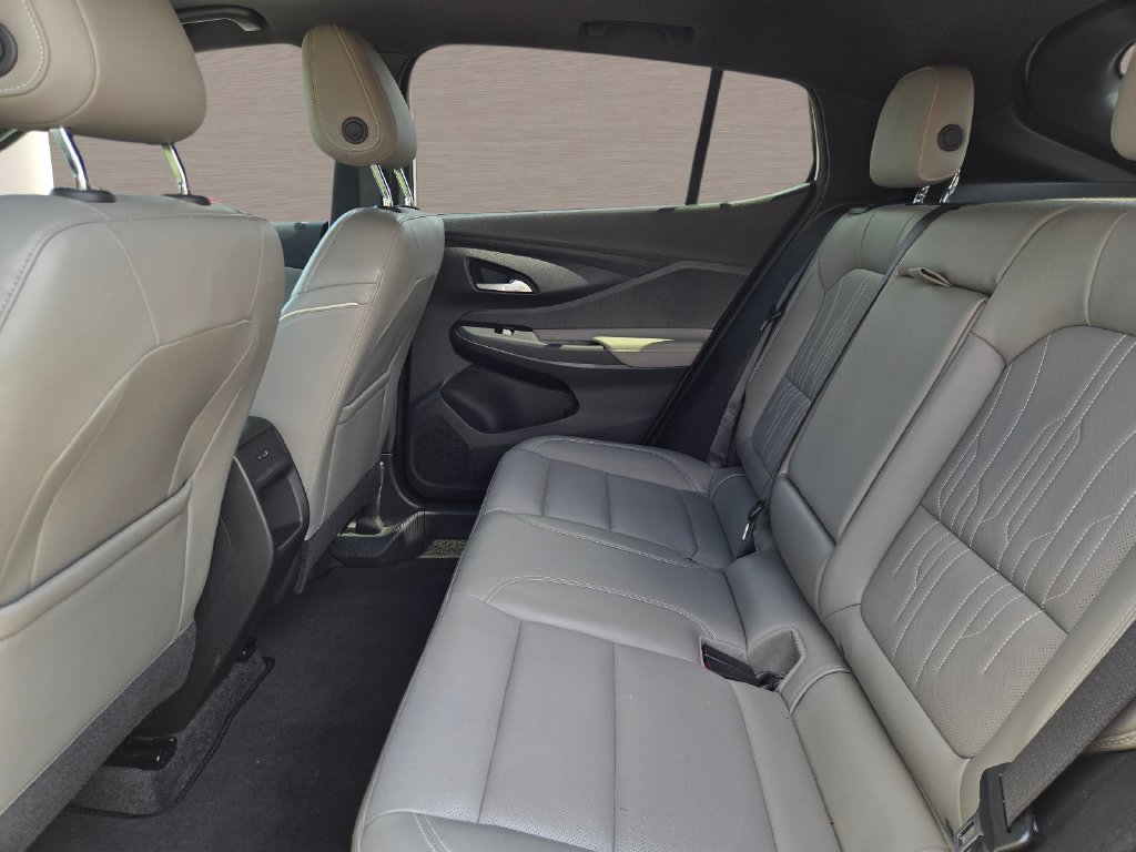 Used 2025 Buick Envista Avenir FWD image 11