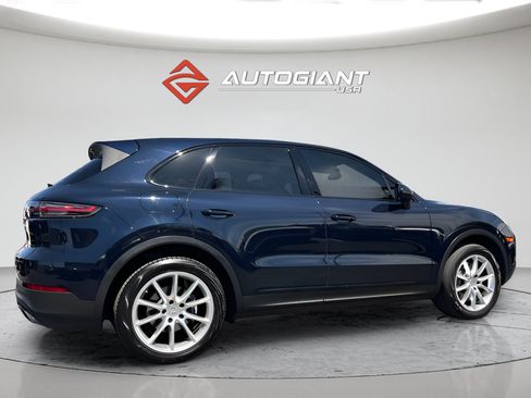 Used 2021 Porsche Cayenne AWD/4WD image 9
