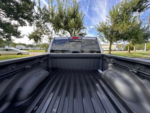 Used 2025 RAM 1500 Big Horn AWD/4WD image 15
