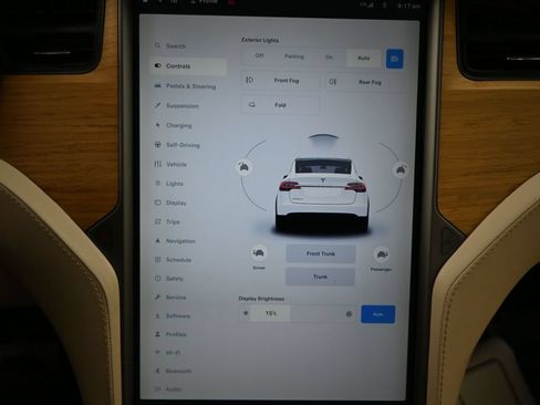 Used 2018 Tesla Model X 75D AWD/4WD image 14