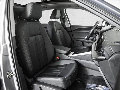 Used 2025 Audi Q5 Premium Plus w/ Premium Plus image 22