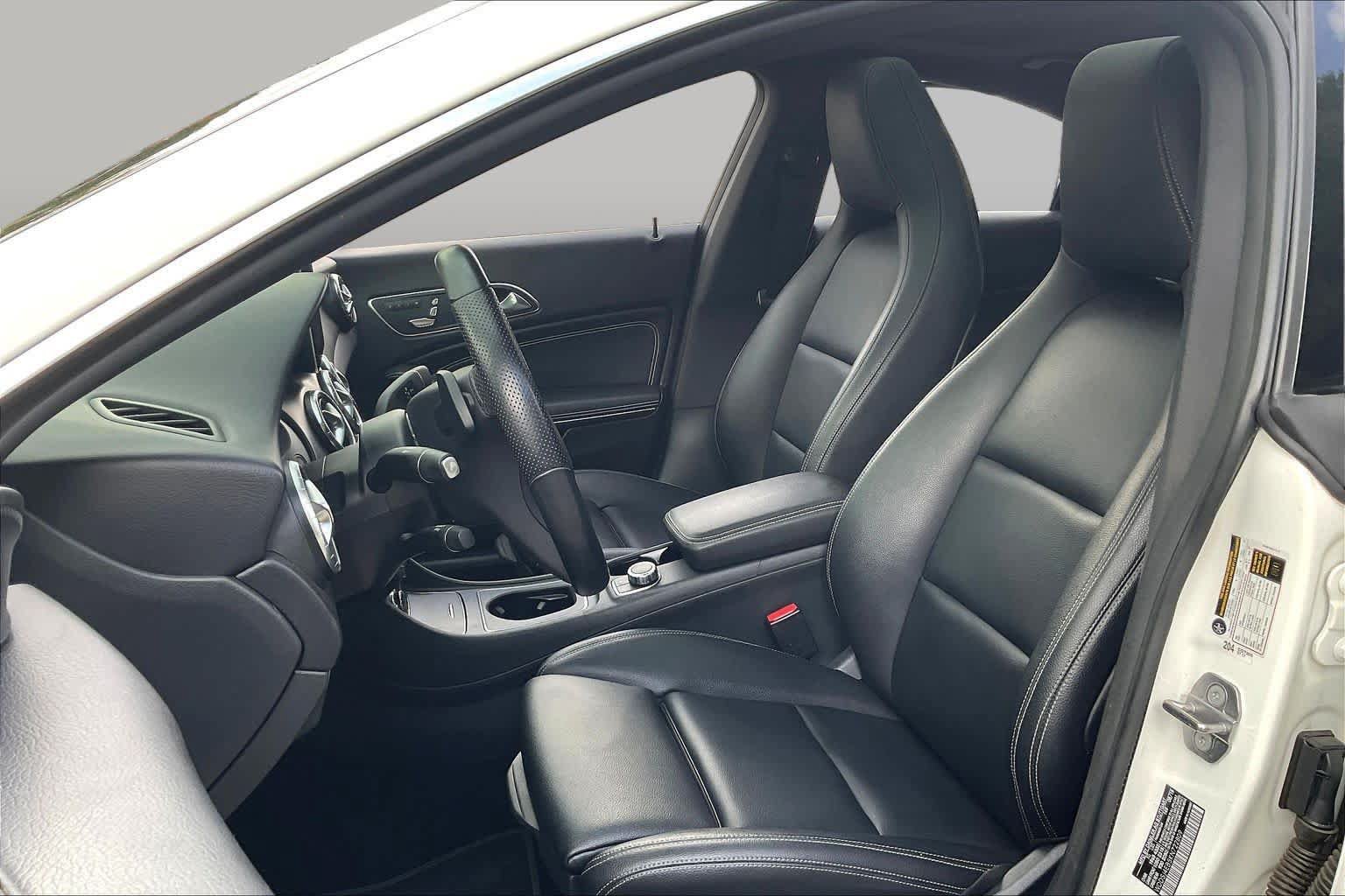 Used 2019 Mercedes-Benz CLA 250 image 8