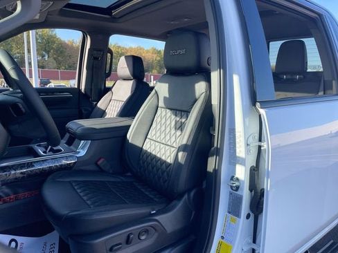 New 2025 Chevrolet Silverado 2500 LTZ w/ Trail Boss Package AWD/4WD image 20