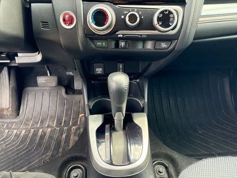 Used 2018 Honda Fit EX-L image 19