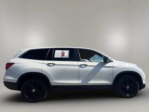 Used 2016 Honda Pilot EX image 8