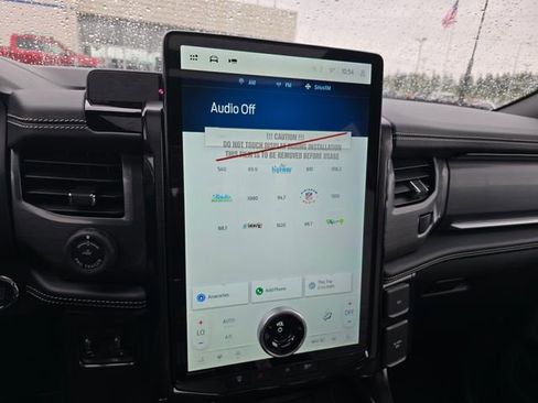 New 2025 Ford F150 Lightning Platinum image 28