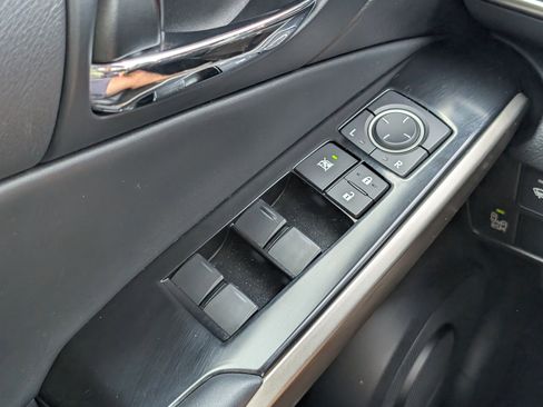 Used 2014 Lexus IS 250 AWD w/ Navigation Package image 25