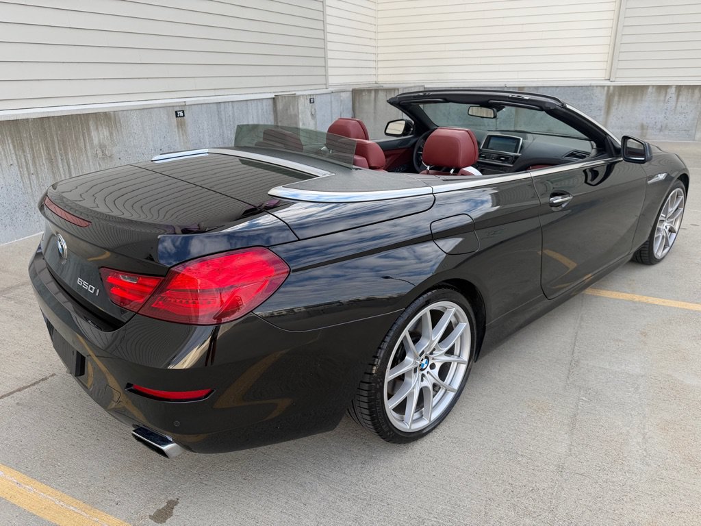 Used 2012 BMW 650i Convertible RWD image 3