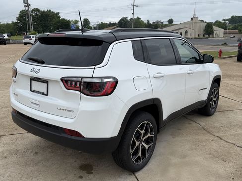 New 2026 Jeep Compass Limited AWD/4WD image 7