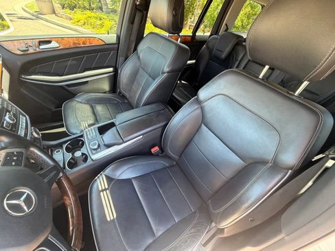 Used 2013 Mercedes-Benz GL 450 4MATIC image 18